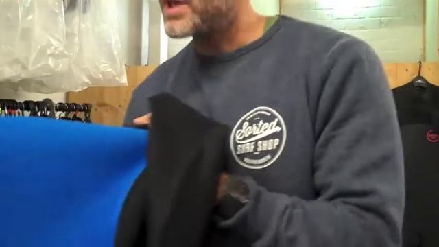 Xcel Axis & Infiniti Summer Wetsuit Range Review 2017 смотреть онлайн