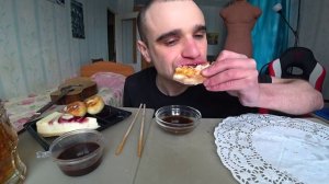 МУКБАНГ НАРЕЗКИ ЛУЧШЕЕ - ПИЦЦА РИМСКАЯ / РОЛЛЫ / СЫРНИКИ / ЧИЗКЕЙК / Mukbang АСМР 26. 02. 2024