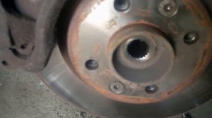 Замена пыльника полуоси  Рено Кенго  (Renault Kangoo).  Замена левой полуоси Рено Кенго 2.