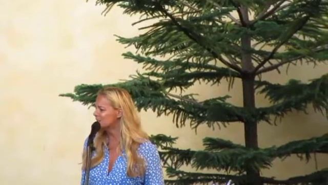 Malena Ernman "You'll never walk alone" at the botanical garden in Uppsala, July 7, 2021 смотреть онлайн