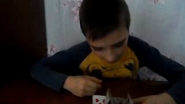 КАРТОЧНЫЙ ДОМИК СВОИМИ РУКАМИ (бОмБиТ!!!) смотреть онлайн