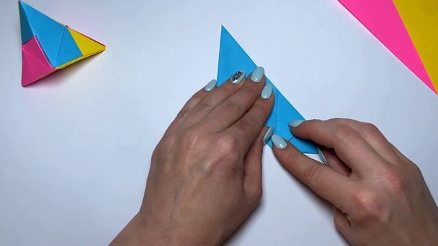 Оригами ИГРУШКА - Антистресс из бумаги БЕЗ КЛЕЯ | Origami Paper TOY Antistress WITHOUT GLUE смотреть онлайн