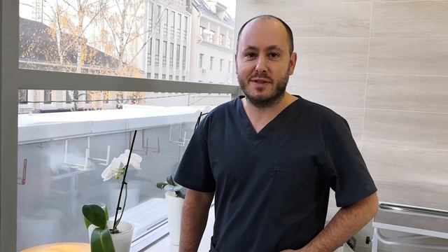 Кто лечит зубы стоматологу?