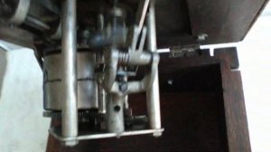 Работа мотора граммофона