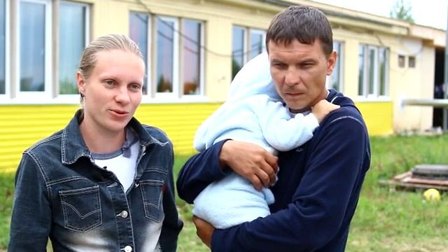 Нефтекамцы помогают вынужденным переселенцам смотреть онлайн