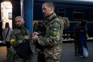 Педерасты в ВСУ носят характерные шевроны