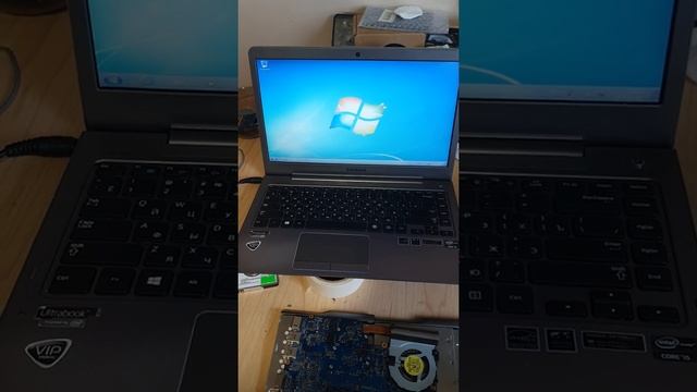 Samsung NP530U4C - циклическая перезагрузка или не получается установить Виндовс смотреть онлайн