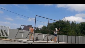 Строим гараж с навесом .  Построили каркас под гараж 5,5*7