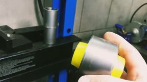 Жёсткий тест салентблока  полиуретана  vs резины без скручивания