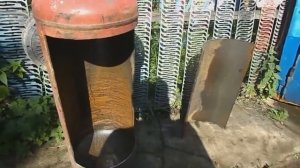 Коптильня горячего копчения из газовых баллонов.Резка газовых баллонов #2.