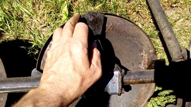 Роторная косилка " Заря", для мотоблока. Замена ножей на сегменты. Испытали на сенокосе. смотреть онлайн