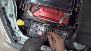 МАШИНА ЗАВОДИТСЯ и ГЛОХНЕТ . КАК быть ? VECTRA C