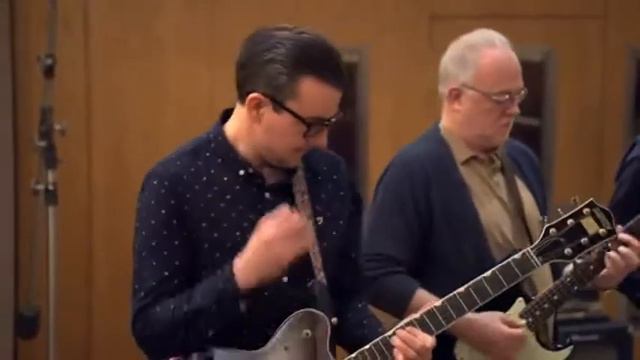 JOHN ILLSLEY IN THE DARKNESS смотреть онлайн