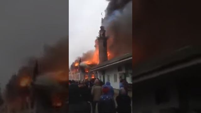 В Кизляре сгорела Мечеть смотреть онлайн