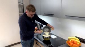 Как сделать ТВОРОГ из молока в домашних условиях? Самый простой рецепт!