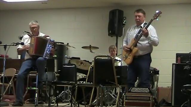 Grand Island Accordion Festival 2010 - Chelewski - Saddle Horse Polka смотреть онлайн