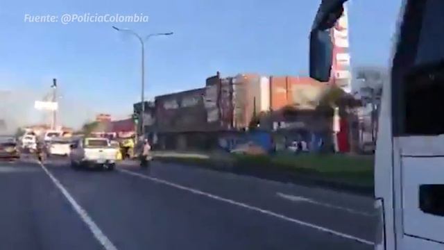 Quiénes los 60 venezolanos expulsados de Colombia por participar del vandalismo y la violencia. смотреть онлайн