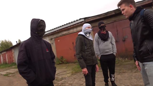 ЗАБИРАЕМ ДЕНЬГИ У ГОПНИКОВ. ГОПНИКИ ОТОБРАЛИ НАШИ ДЕНЬГИ. РАЗБОРКИ смотреть онлайн