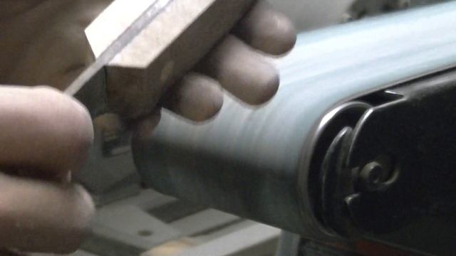 Adventure Sworn Knives - Hanging out at the shop смотреть онлайн