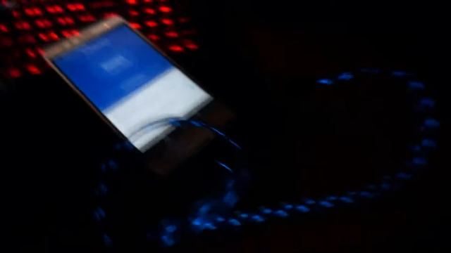 Светящийся кабель Энерджи для iPhone iPod iPad смотреть онлайн