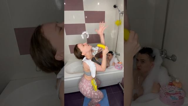 ПОДАРОК ПАРНЮ НА 23 ФЕВРАЛЯ СПУСТЯ 2 ГОДА ОТНОШЕНИЙ??? смотреть онлайн