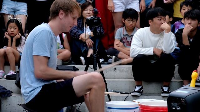 Bucket Drum Vs Beatbox смотреть онлайн