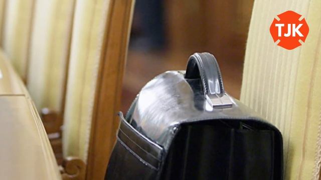 Эмомали Рахмон снял с должности глав трех городов