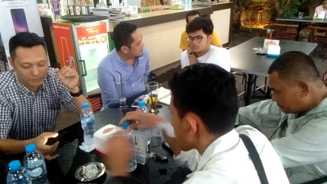 Grab pontianak pemberi harapan palsu alias PHP смотреть онлайн
