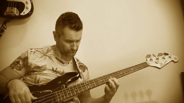 J.S. Bach - Toccata and Fugue in D minor - bass cover rock arrangiament - SX Vintage Jazz Bass 62 смотреть онлайн