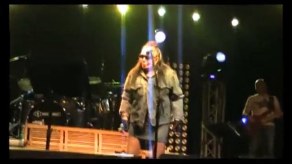 DEDICATO a ...LOREDANA BERTE' Padova 28/06/2013