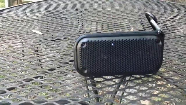 Amazon Basics Bluetooth Speaker Pt. 2 What does it sound like? смотреть онлайн