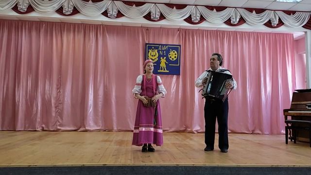 Лаврусик Кира "Комарики-комарочки мои" смотреть онлайн