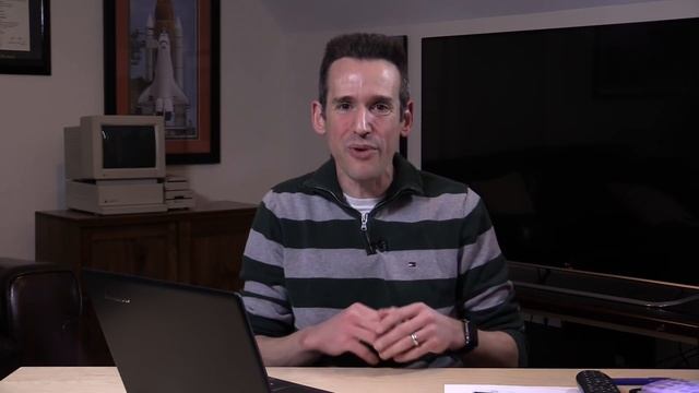 Lenovo Yoga 700 14" Review - 2016 Version - 2 in 1 Laptop with 1080p display смотреть онлайн