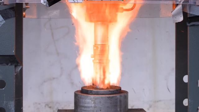 Crushing Huge Lithium Ion Batteries with Hydraulic Press смотреть онлайн