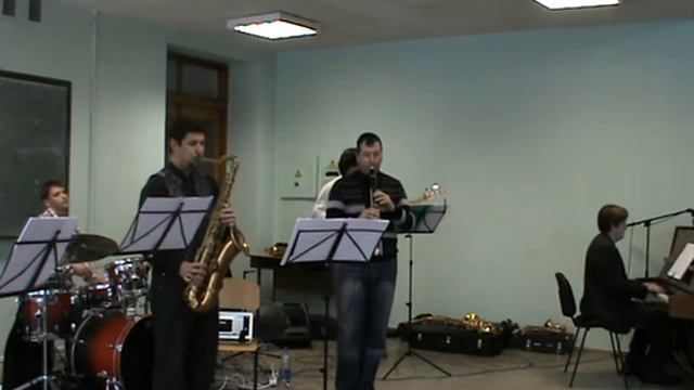 Иван Кулижников и друзья.Концерт в СДПУ,часть 2.MPG смотреть онлайн