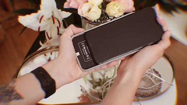 Работают ли проводные наушники с чехлом-аккумулятором AmaCase? смотреть онлайн