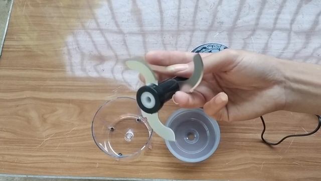 Mở hộp máy xay sinh tố cầm tay đa năng 100k xay thịt, xay đá, xay hoa quả смотреть онлайн