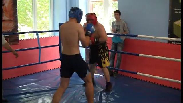 Kharkovforum"Warrior -2012" (бокс)1 бой Балабандер-Демикс смотреть онлайн