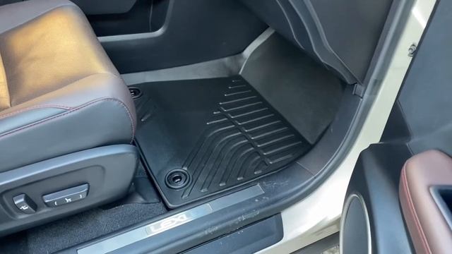 Коврики 3D-LUX для Lexus RX четвёртого поколения смотреть онлайн