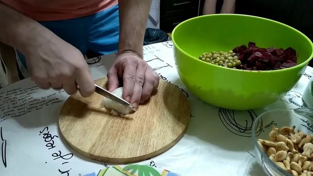 ВИНЕГРЕТ РЕЦЕПТ / Очень Вкусно, Просто и Полезно / Салат из свеклы смотреть онлайн