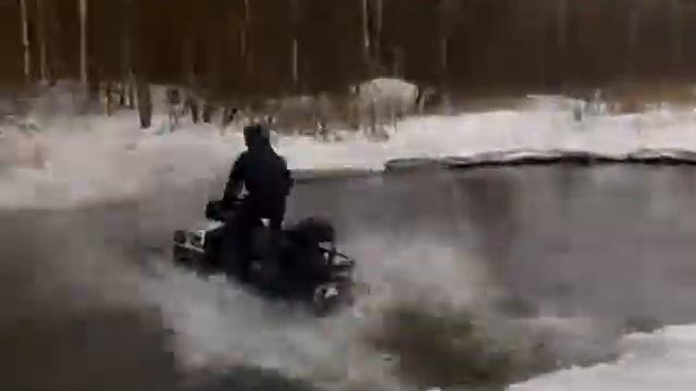 на снегоходе по воде 164924061 смотреть онлайн