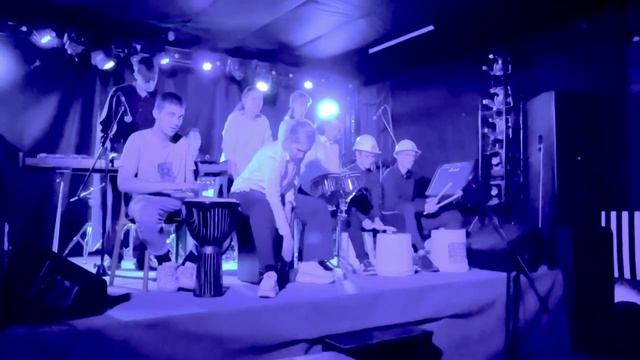 "Супер Марио"аранжировка ФедотовР испоняют Сводный ансамбль барабанщиков "Я МОГУ" и Училища искусств смотреть онлайн