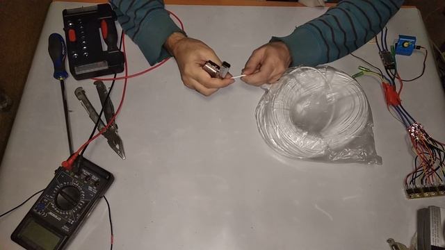 КАРБОНОВЫЙ ГРЕЮЩИЙ КАБЕЛЬ (белый) С АЛИЭКСПРЕСС. 33ом. Проверка огнем. Нагревательный кабель смотреть онлайн