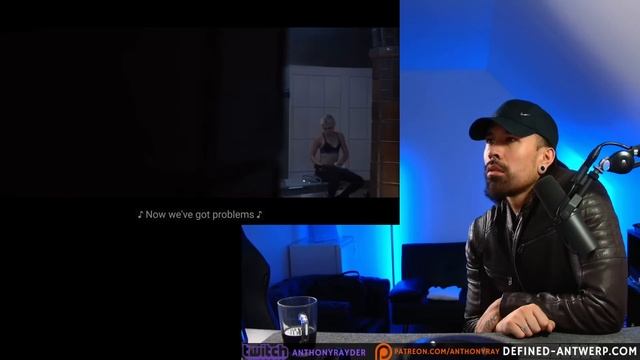 Yes, this is a Taylor Swift Reaction смотреть онлайн