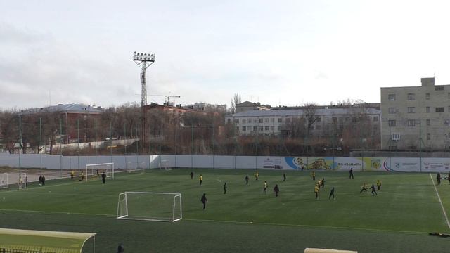 19.11.2017 Товарищеская игра 1.Олимп 07 - Юнит 06. 4 часть смотреть онлайн