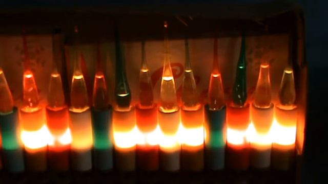 ЕЛОЧНАЯ ГИРЛЯНДА СЮРПРИЗ СССР смотреть онлайн