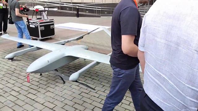 Архипелаг 2023. Двор, угол - ГТЛК, патрульный, медицинский БПЛА смотреть онлайн