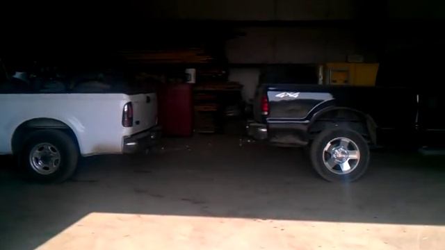 Ford f.250 gas vs. F.250 diesel ! смотреть онлайн