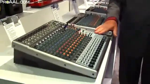 Behringer X 1204 USB