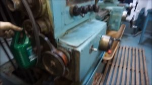 Обслуживание  токарных станков.